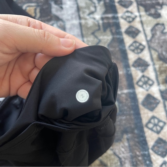 Lululemon Fast and Free Crop II 19" Non-Reflective Capri Black Leggings - Picture 5 of 5